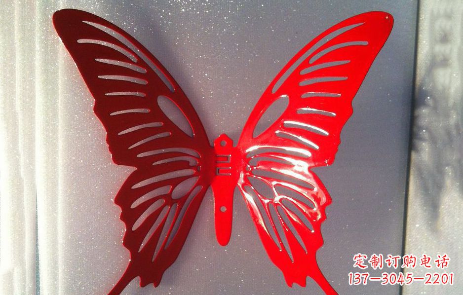 泰安不锈钢蝴蝶雕塑让蝴蝶飞跃展现灿烂美丽