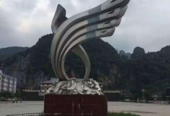泰安翅膀雕塑——环绕不锈钢广场的精美艺术品