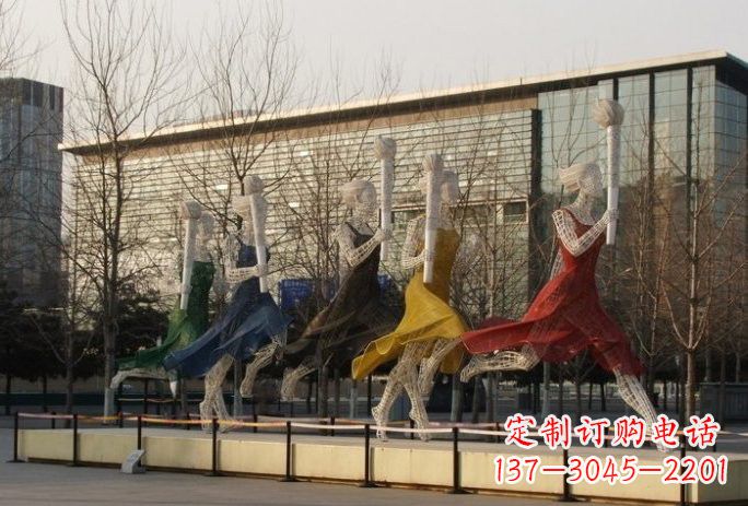 泰安不锈钢火炬手雕塑