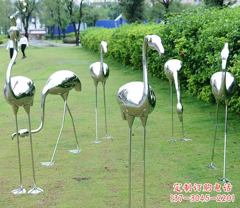 泰安不锈钢火烈鸟雕塑美丽的艺术杰作