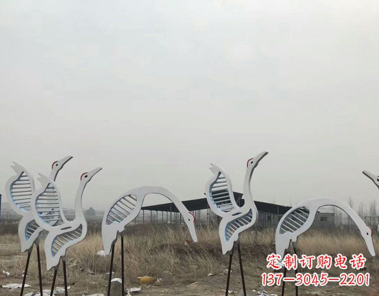 泰安精美不锈钢仙鹤雕塑
