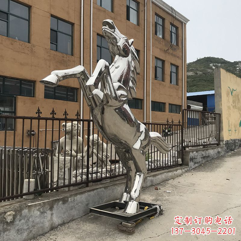 泰安不锈钢马雕塑精美绝伦