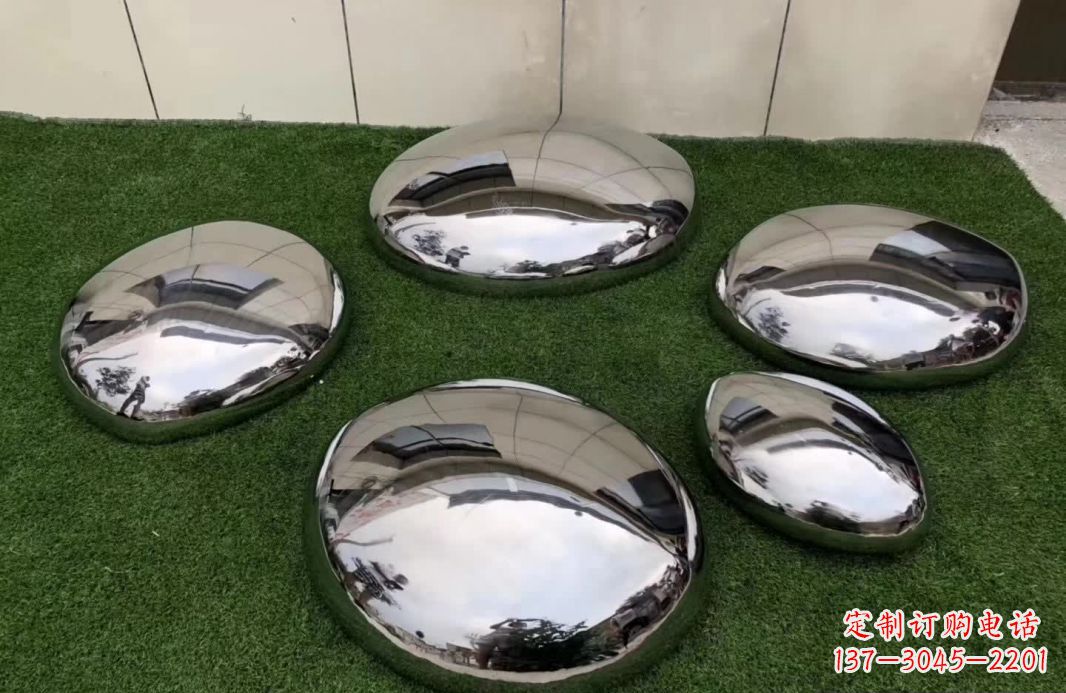 泰安精致灵动的不锈钢鹅卵石雕塑