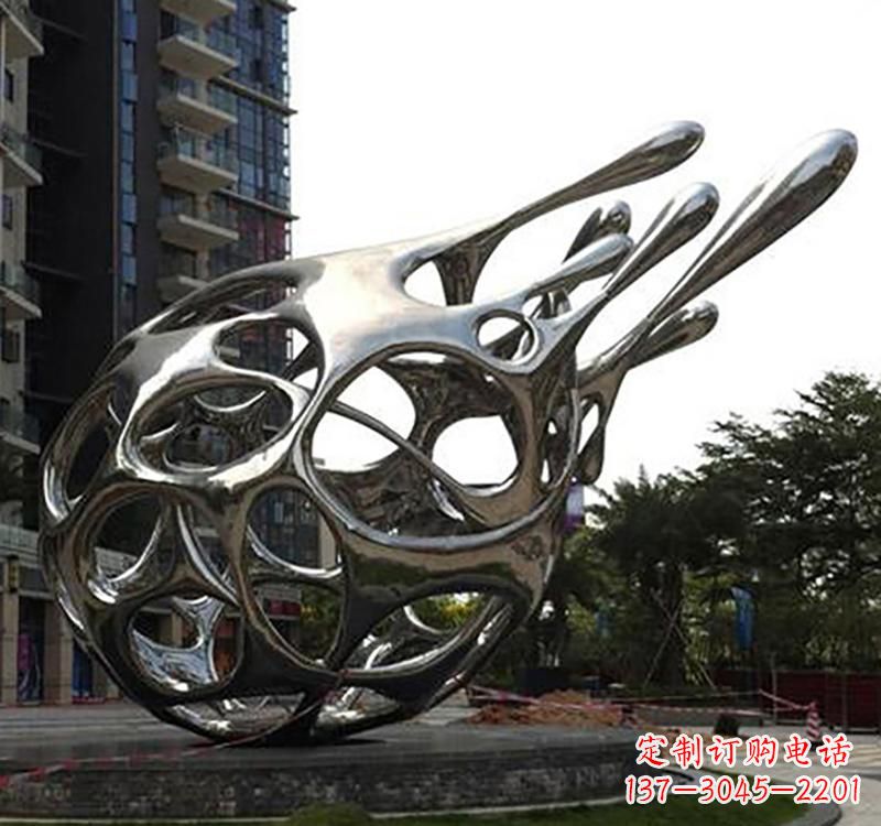 泰安不锈钢镜面火龙果雕塑