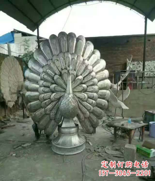 泰安该孔雀雕塑