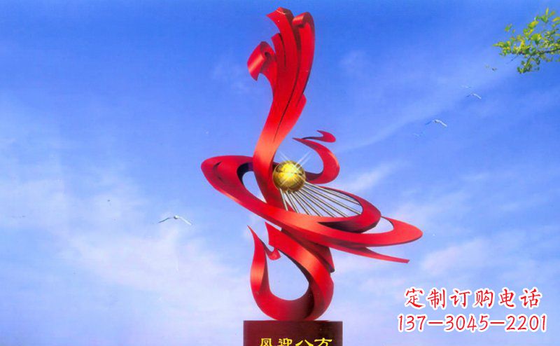 泰安不锈钢孔雀雕塑——迎接八方美好