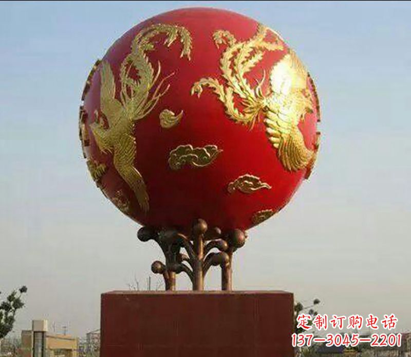 泰安不锈钢龙凤呈祥雕塑传统艺术的精美体现
