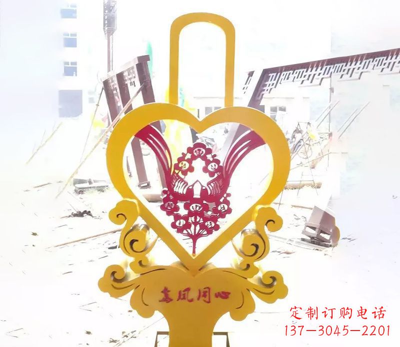 泰安不锈钢龙凤同心雕塑精美雕刻传递着浓浓爱意