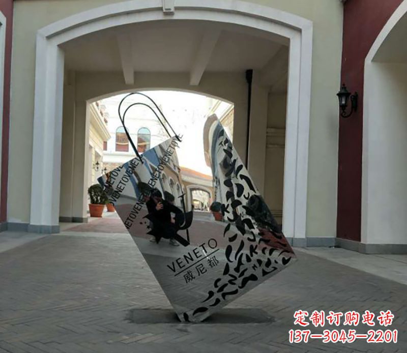 泰安不锈钢镂空购物袋雕塑——艺术精美的装饰品