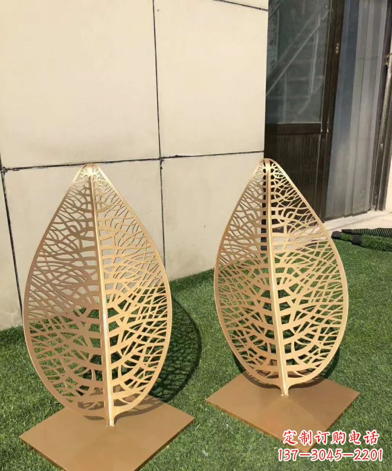 泰安不锈钢树叶雕塑,精致典雅