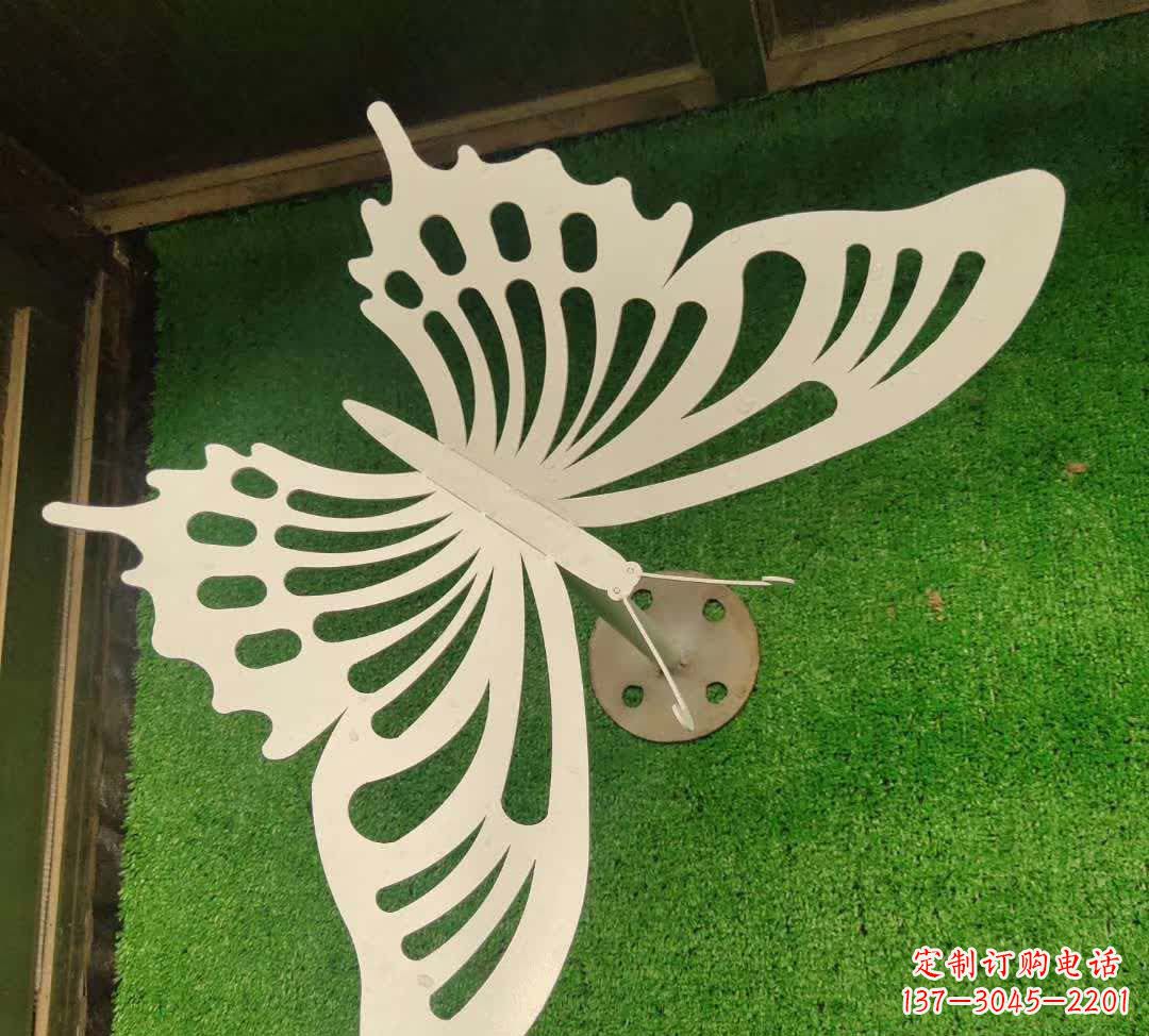 泰安不锈钢镂空蝴蝶雕塑灵动翩跹