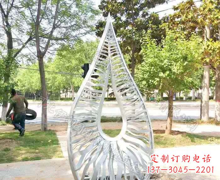 泰安不锈钢镂空造型水滴雕塑