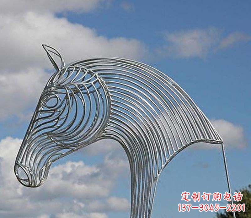泰安不锈钢马头雕塑抽象雕塑的新突破