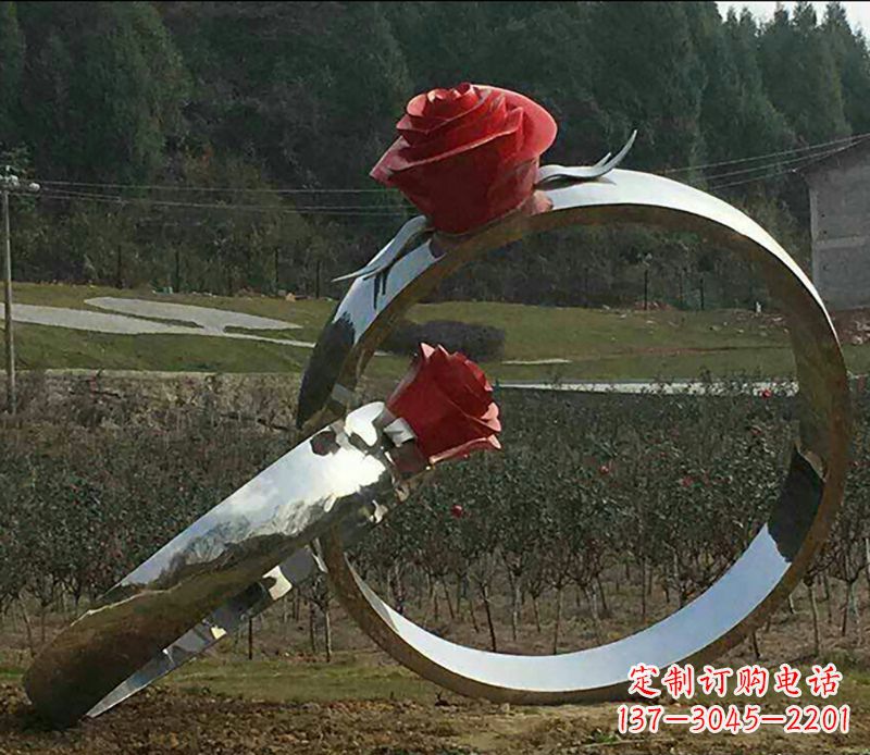 泰安不锈钢玫瑰花对戒雕塑