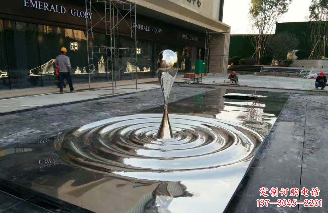 泰安不锈钢水滴雕塑美丽的艺术表现