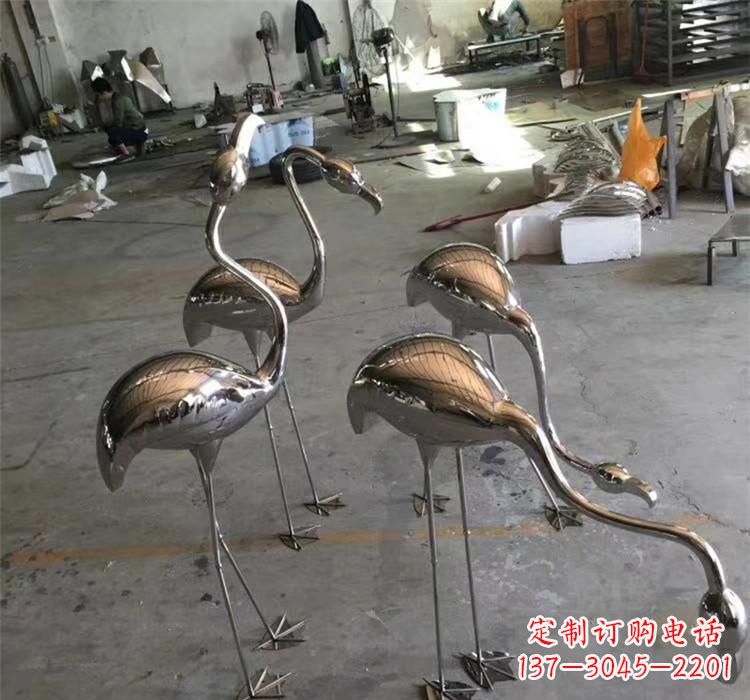 泰安不锈钢火烈鸟雕塑给家园带来灿烂的光芒