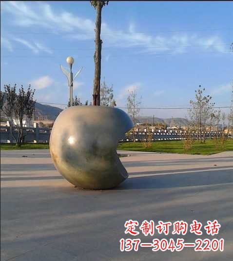 泰安不锈钢苹果雕塑艺术与现实的完美结合