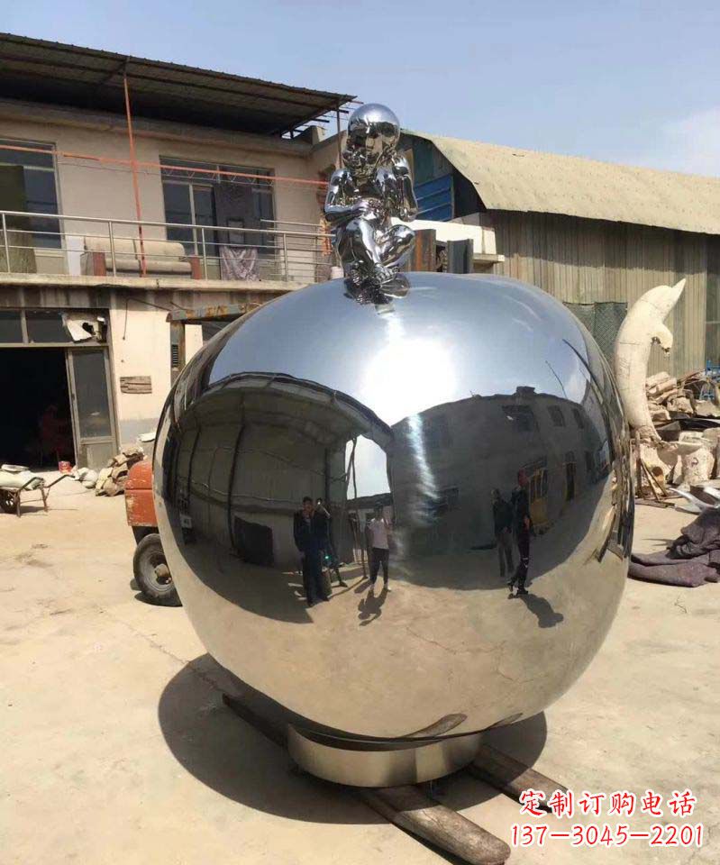 泰安精美不锈钢苹果雕塑