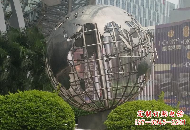 泰安不锈钢地球仪雕塑一个精美的艺术品