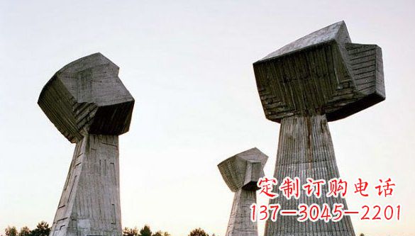 泰安不锈钢拳头一种独特的雕塑材料