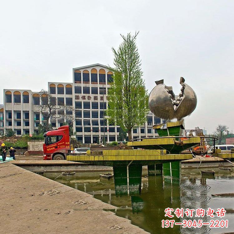 泰安不锈钢石榴景观雕塑美丽的艺术之旅