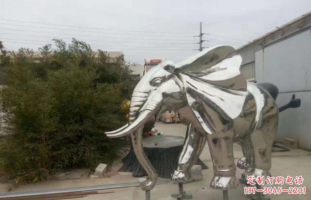 泰安大象雕塑为售楼部装饰点缀