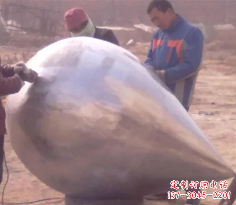 泰安不锈钢水滴雕塑精致美丽的艺术品