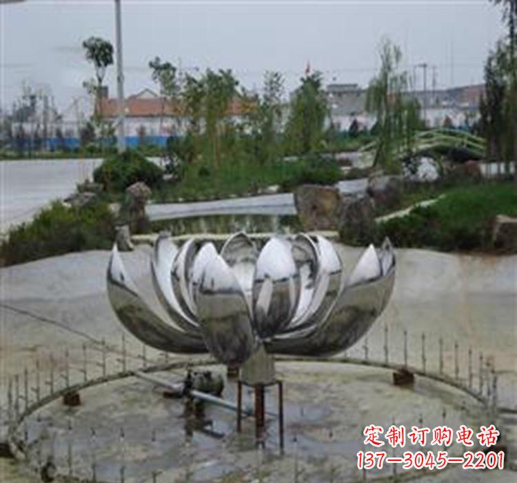泰安不锈钢荷花雕塑营造美丽水景