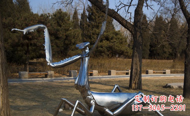 泰安不锈钢螳螂园林景观雕塑创意缔造美景