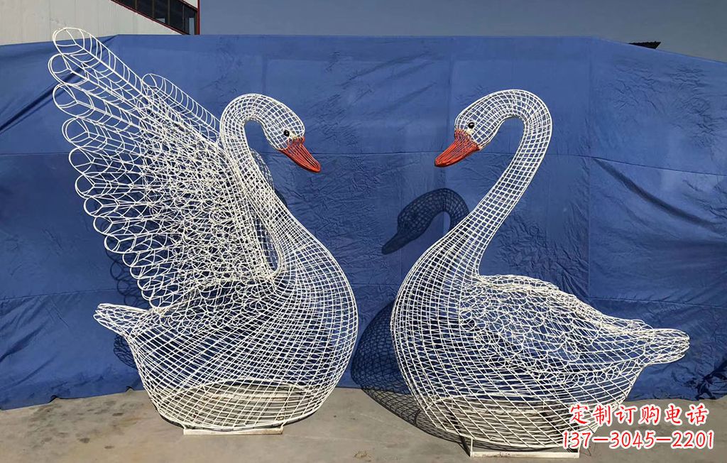 泰安不锈钢网格天鹅雕塑公园园林的精美装饰
