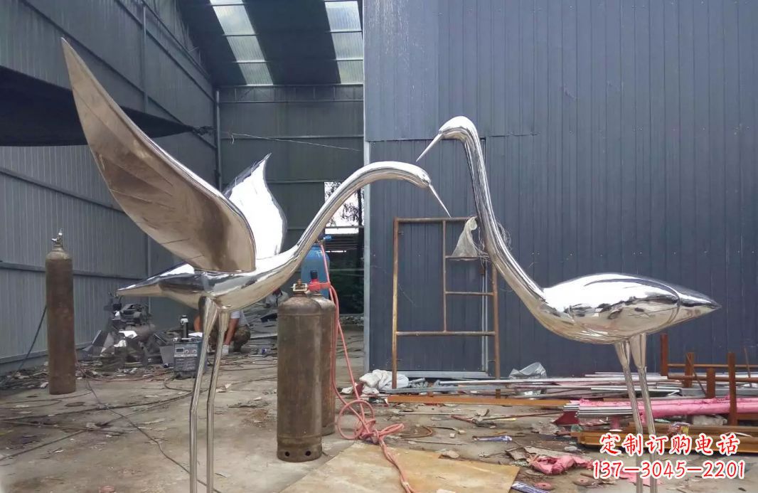 泰安不锈钢仙鹤雕塑传承中国文化