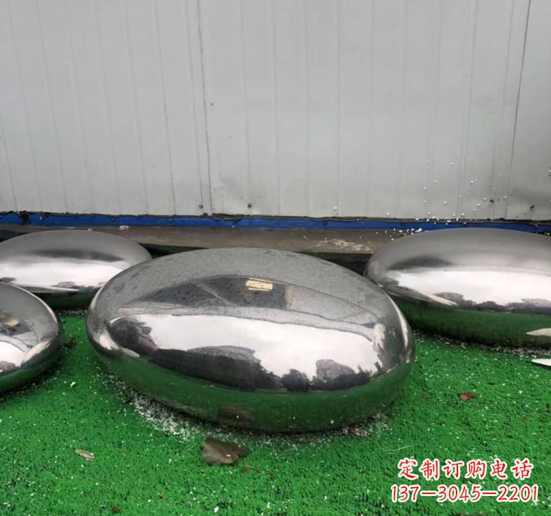 泰安不锈钢现代艺术鹅卵石雕塑