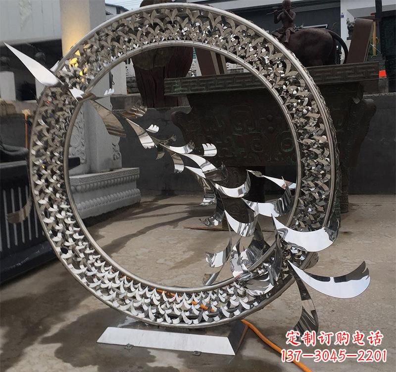 泰安不锈钢现代圆环雕塑——铸就艺术精粹