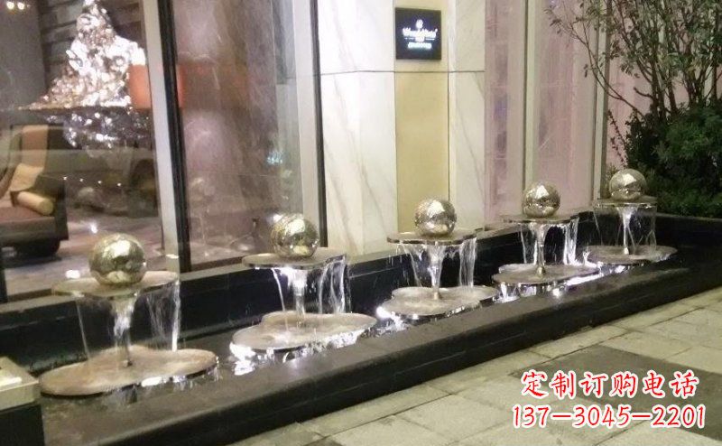 泰安不锈钢小喷泉雕塑美丽之灵