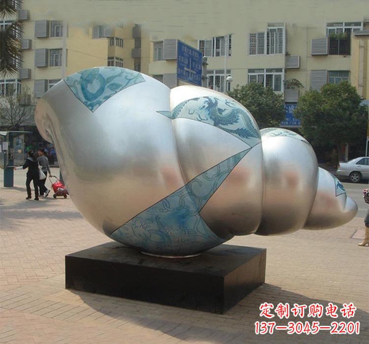 泰安不锈钢海螺雕塑——给小区增添美的魅力