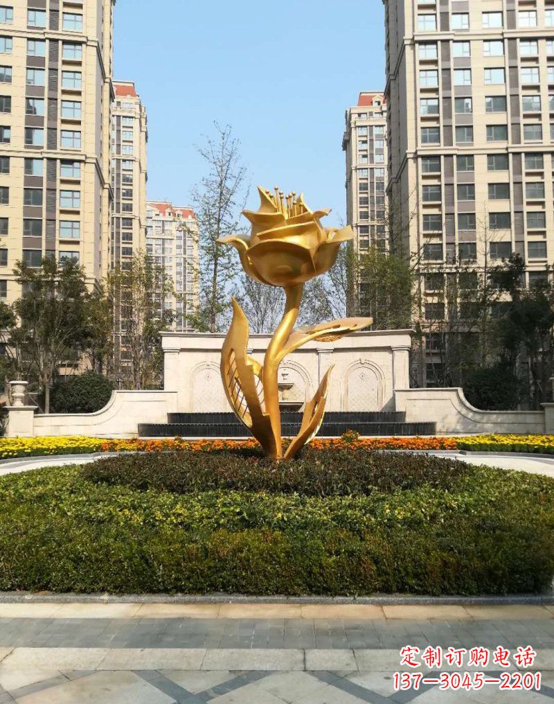 泰安不锈钢小区玫瑰花雕塑浓郁情感的视觉体验