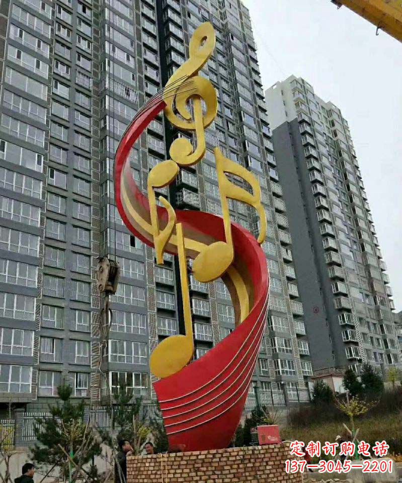 泰安不锈钢小区音符雕塑传递音乐的魅力