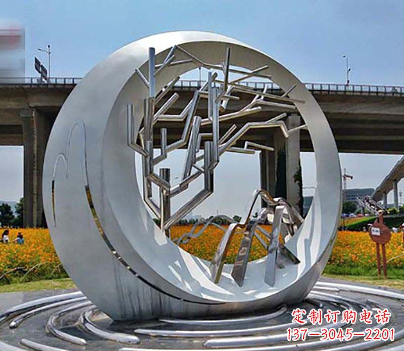 泰安不锈钢异形圆环雕塑精致而优雅