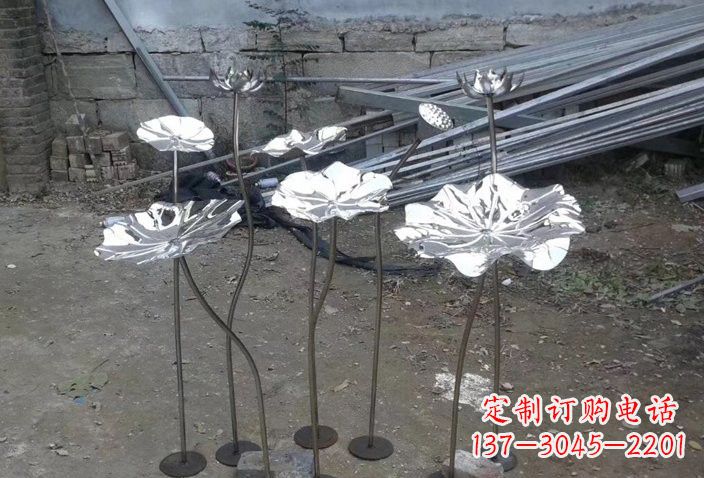 泰安不锈钢荷叶雕塑给园林增添美感