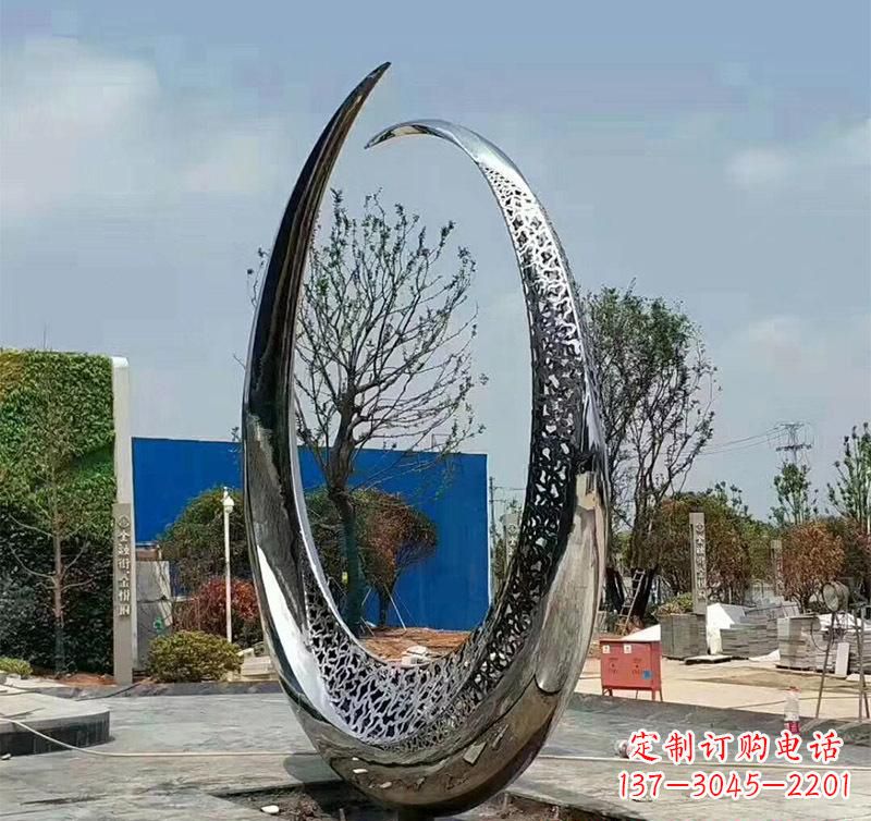 泰安不锈钢圆环创意雕塑