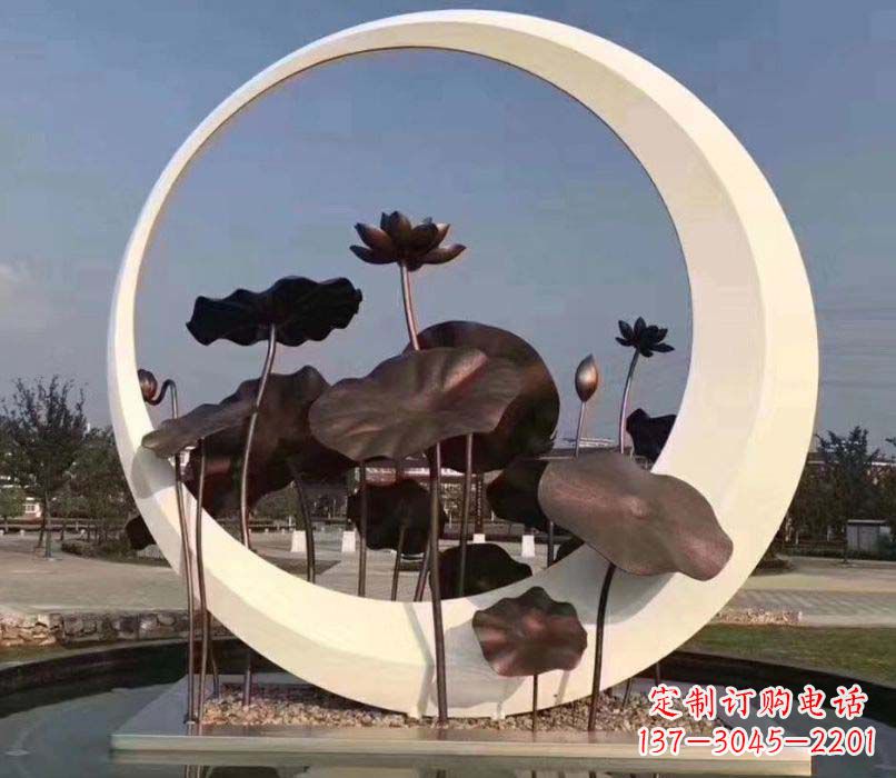 泰安不锈钢圆环荷花景观雕塑