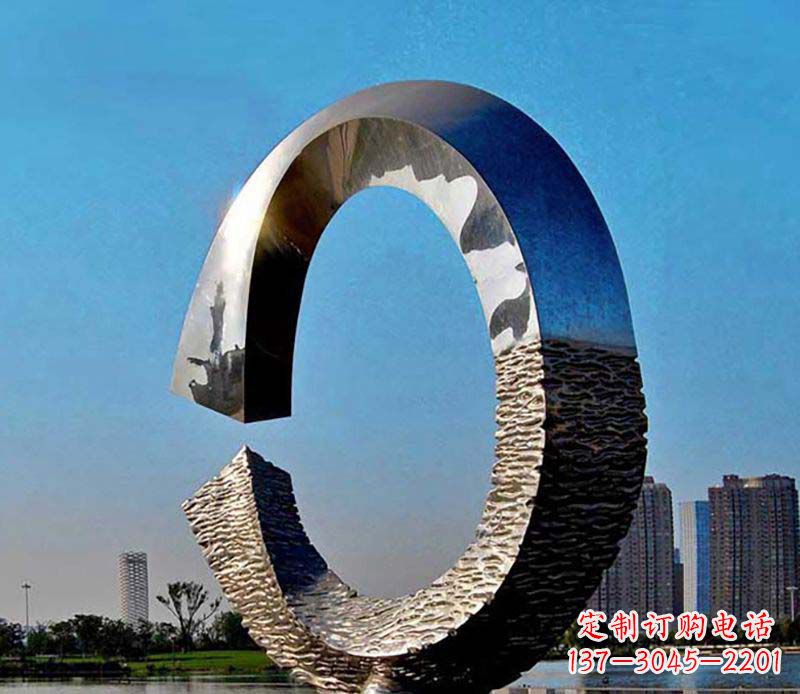 泰安不锈钢圆环公园雕塑1