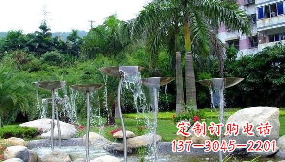 泰安不锈钢喷泉雕塑——艺术之美