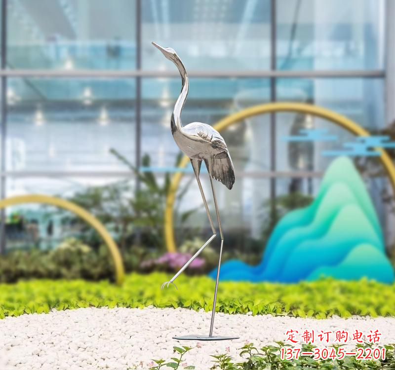 泰安不锈钢展翅仙鹤雕塑