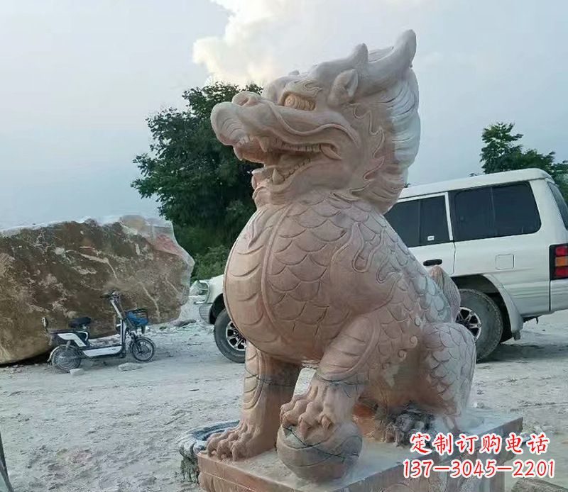 泰安麒麟雕塑象征传统文化的精灵