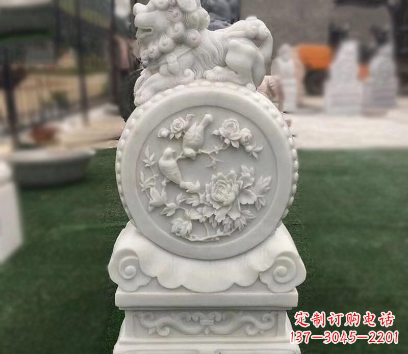 泰安草白玉麒麟浮雕门墩