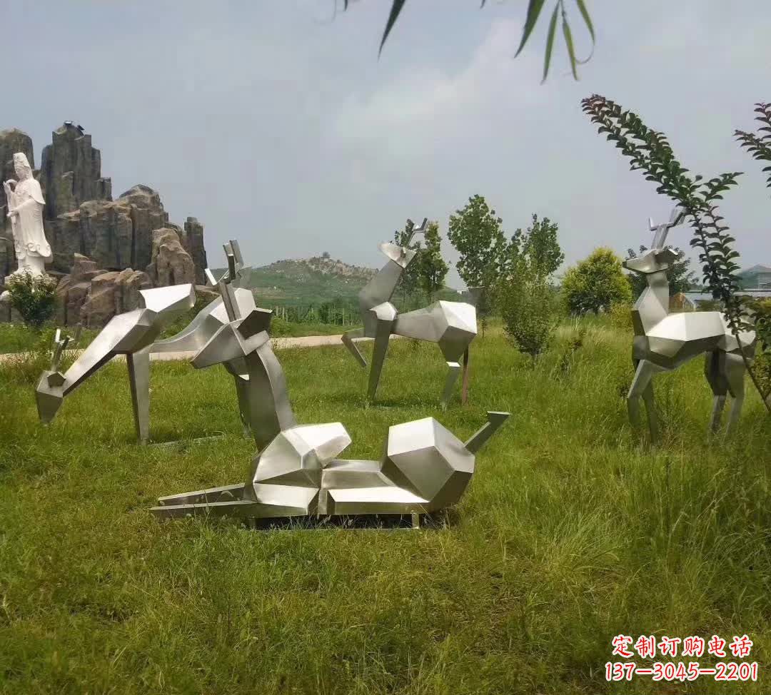 泰安草坪不锈钢锻造小鹿雕塑