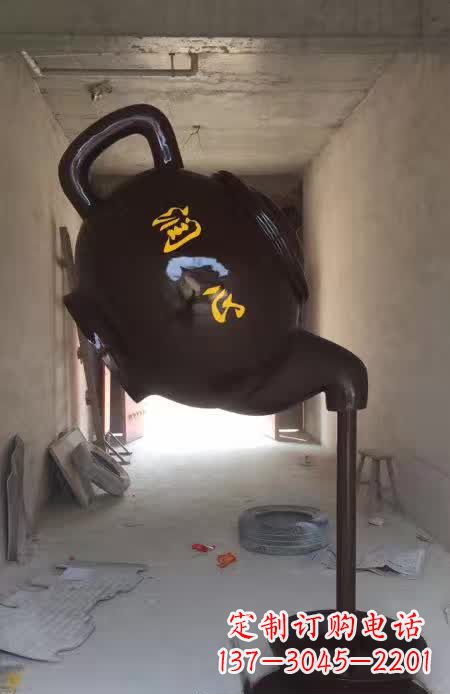 泰安精美茶壶铜雕,让你赏心悦目