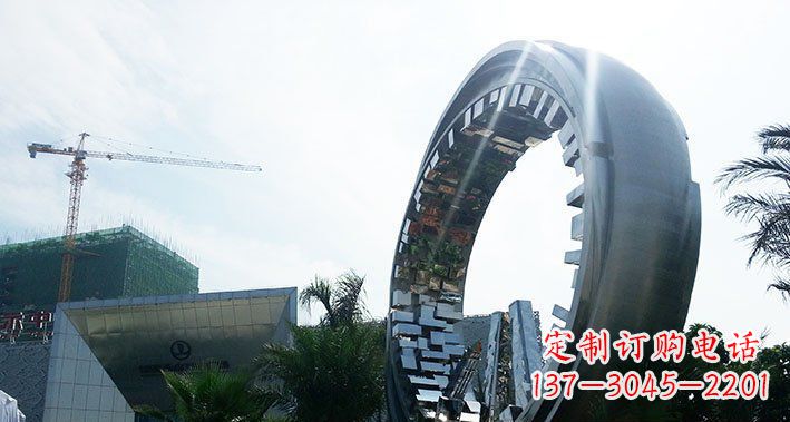 泰安美丽而优雅的不锈钢圆环雕塑