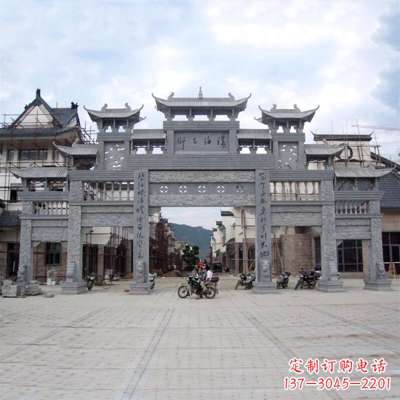 泰安五门石雕牌坊传承中国古典雕塑文化